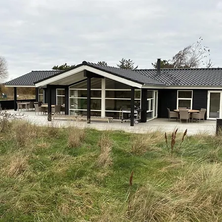 Feriehus Heriest - 1-2km From The Sea By Interhome *